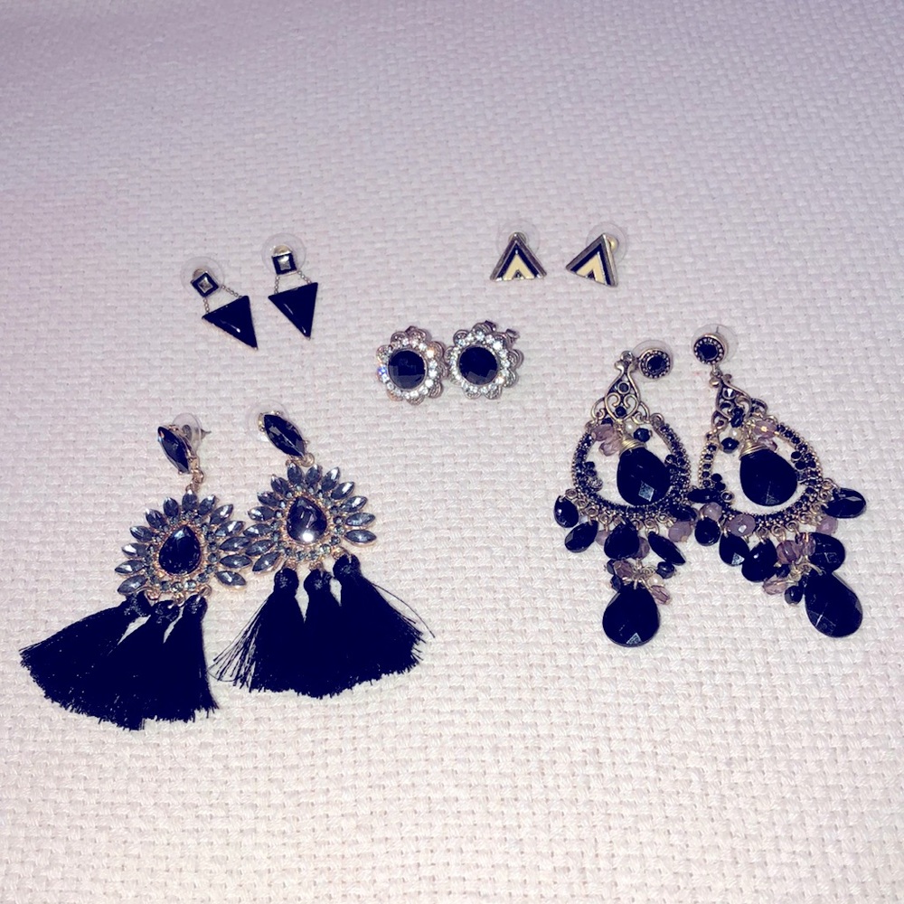 Set of 5 Pairs of Fashion Earrings